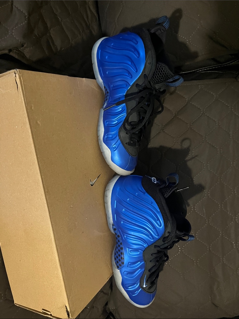 Nike Kids Royal Blue and Black Foamposite-Style Sneakers
